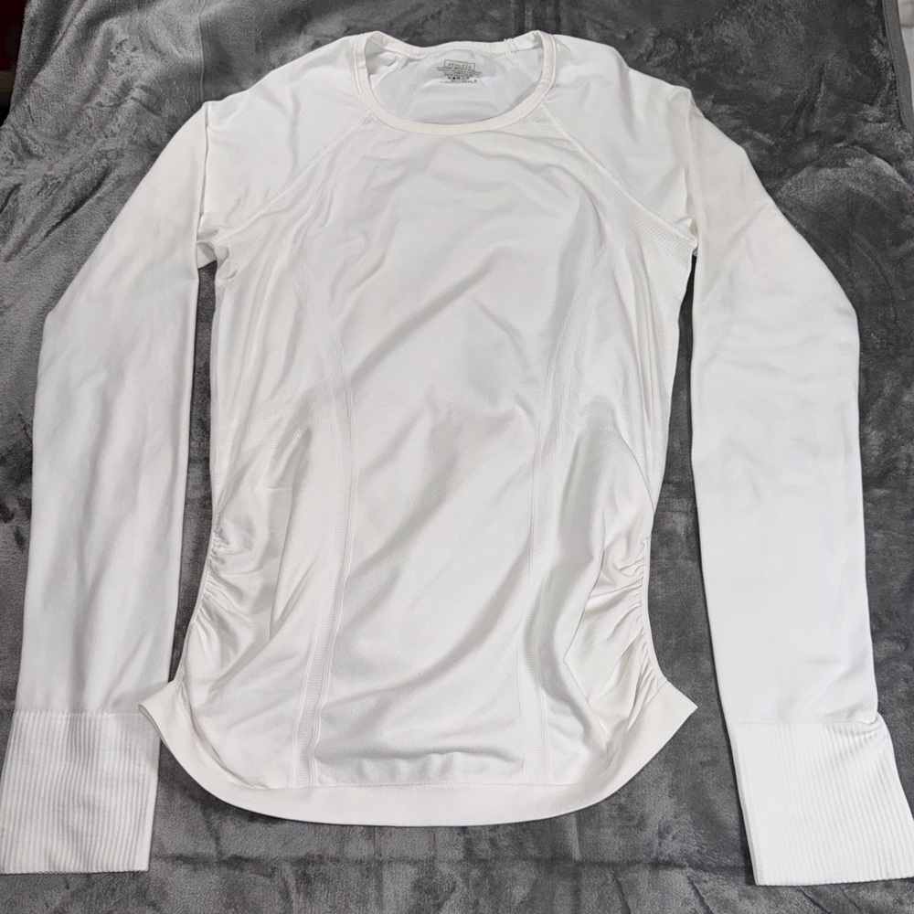 Athleta White Long Sleeve Women's ruched yoga/athletic Tee